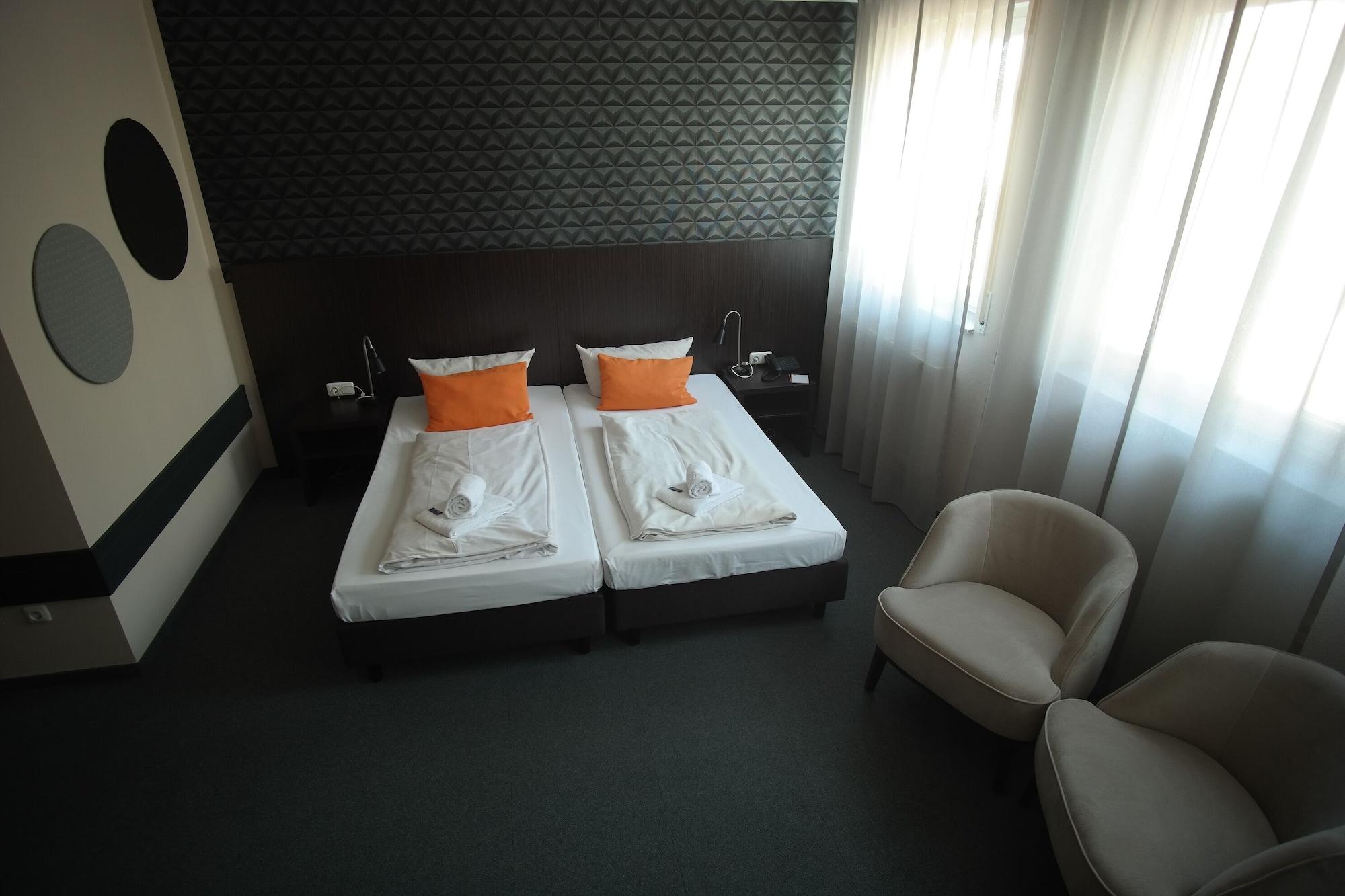 Gs Hotel Munich Exterior photo